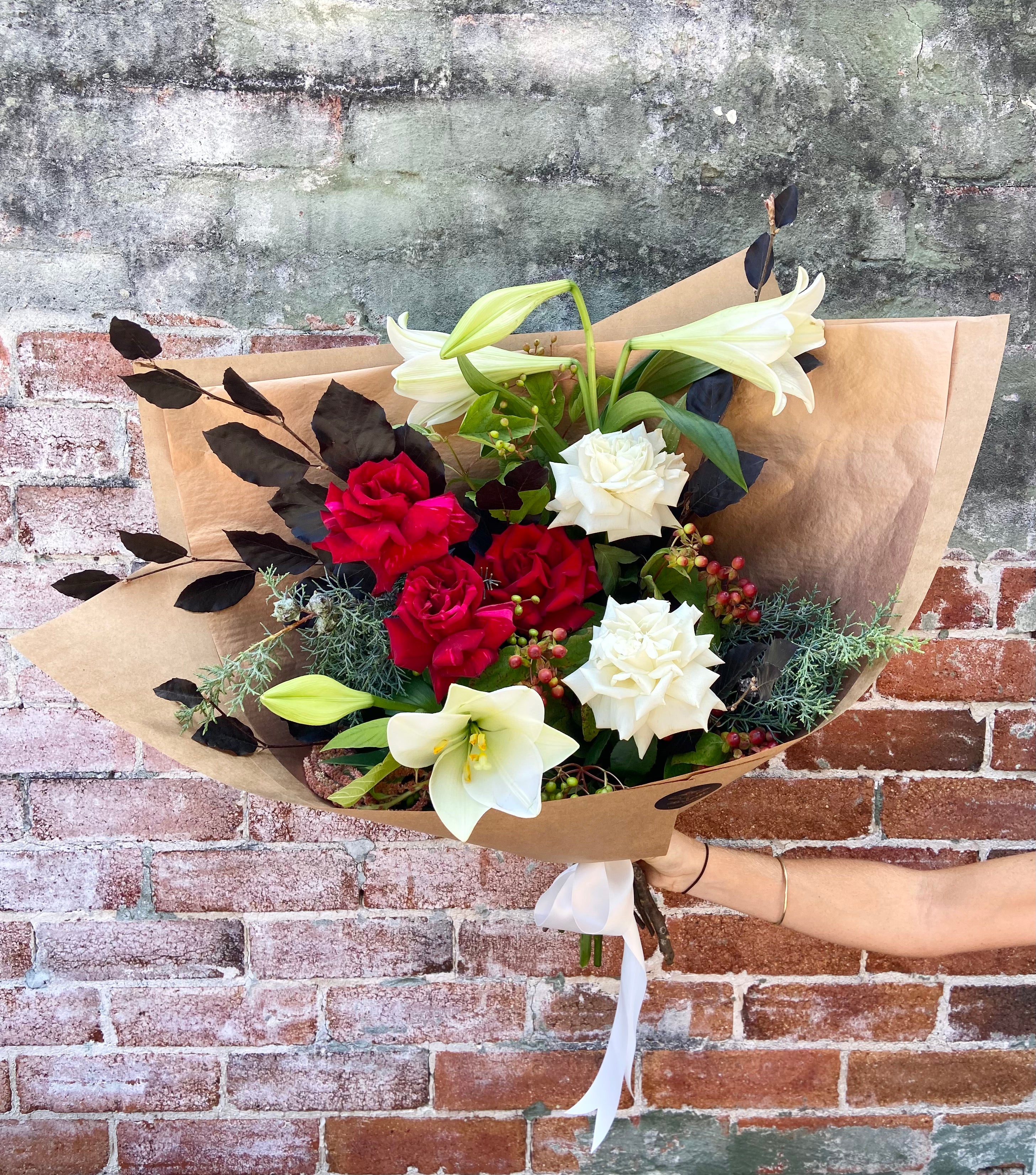 Noel Christmas Bouquet - Haven Botanical