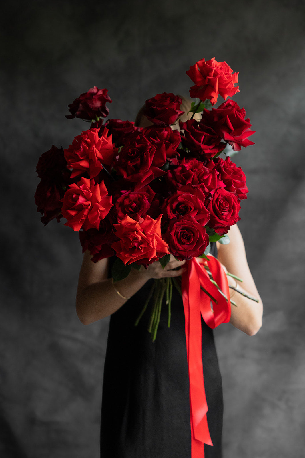 Haven Botanical - Mullumbimby florist - Byron Bay florist - red rose bouquet - Long stemmed red roses - Byron bay flowers delivered